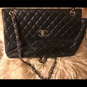 Chanel purse!